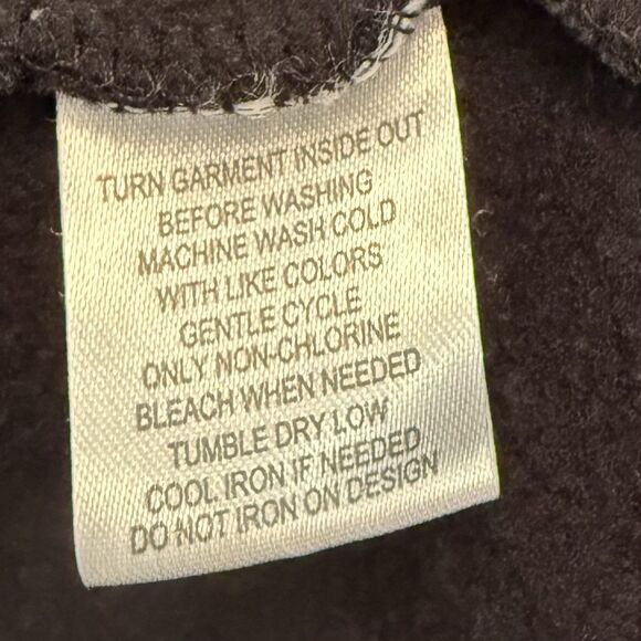 Disney Hocus Pocus XL Cropped Sweatshirt Black Sanderson Sisters Graphic - Picture 6 of 6